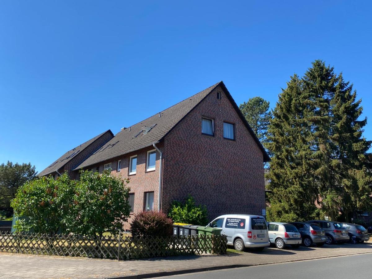 Stilvolle 2 Schlafzimmer Apartments Heidegarten, Osterheide, Zentrum Schneverdingen Exterior foto